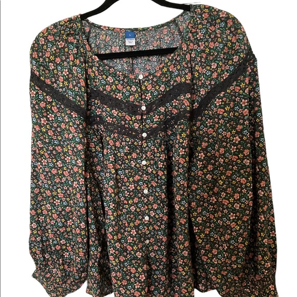 New old navy floral blouse woman’s - Picture 4 of 14
